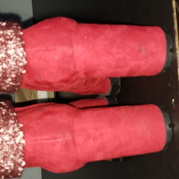 Circus Red booties - Picture 5 of 11